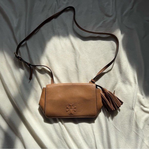 Tory Burch Handbags - Tory Burch crossbody purse